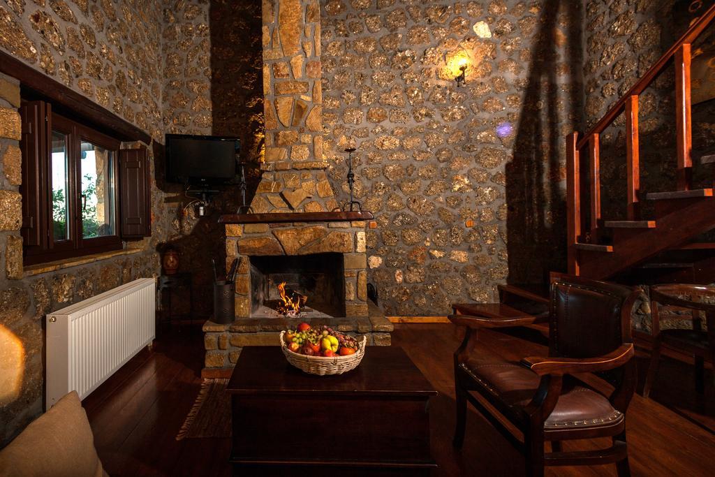 Pera Alonia Guest House Kato Sinikia Trikalon Room photo