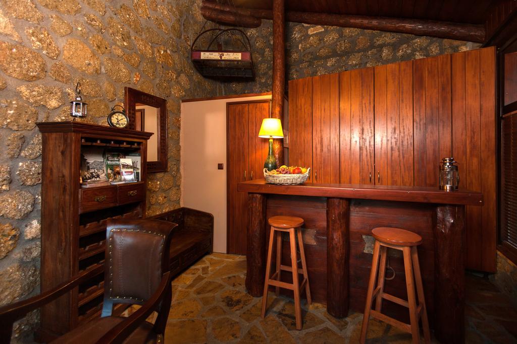 Pera Alonia Guest House Kato Sinikia Trikalon Exterior photo
