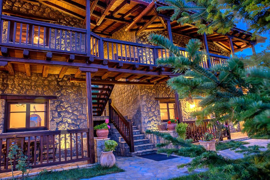 Pera Alonia Guest House Kato Sinikia Trikalon Exterior photo